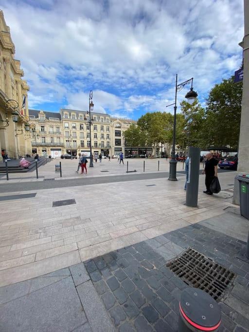 Appartement Paul Riquet Avec Place De Parking Béziers Exterior foto